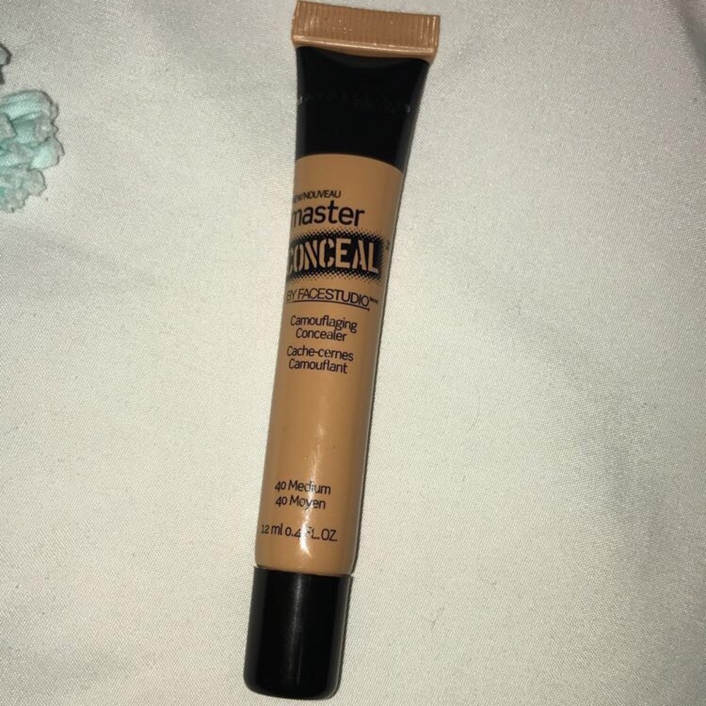 MAYBELLINE NEW YORK : Master Conceal